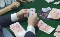 夜上海会所：男子会所二小时赌牌输掉二十万